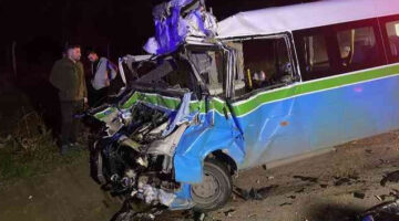 Minibüs Şoförünün Öldüğü Kaza Anı Kamerada